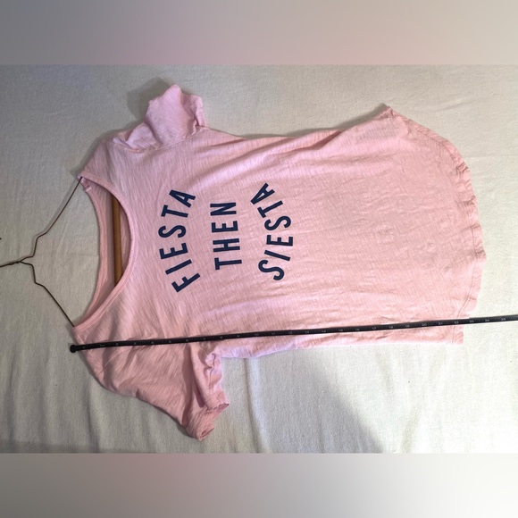 💋3/$10 old Navy light pink tee shirt - Picture 10 of 10